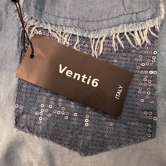 NWT Jean Shirt light fabric with sequence pockets size OS - Picture 11 of 12